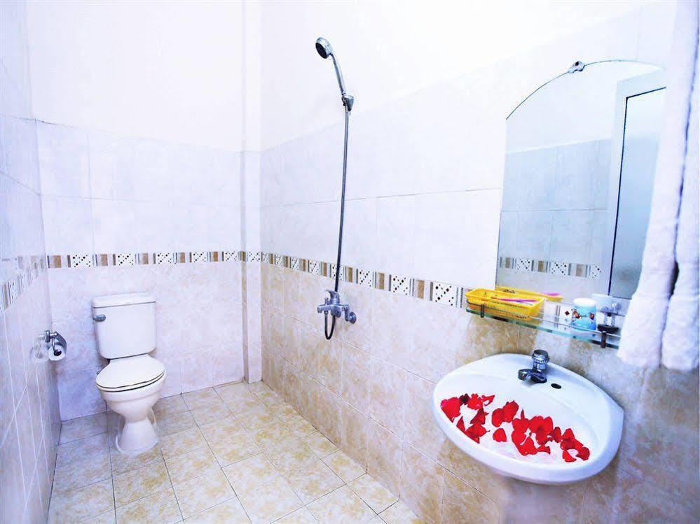 Khanh Duy Hotel Nha Trang Esterno foto