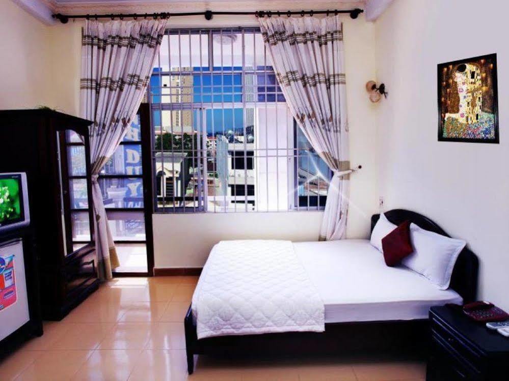 Khanh Duy Hotel Nha Trang Esterno foto